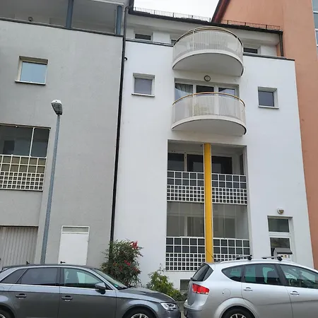 Golden Star Lägenhet Worms